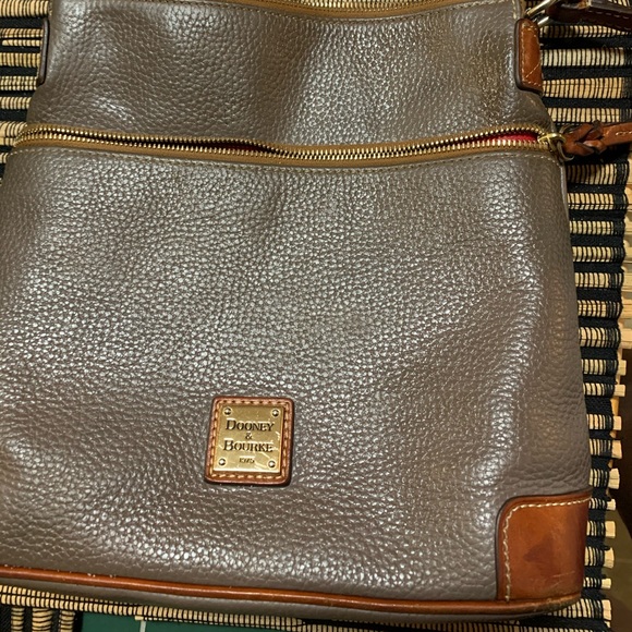 Dooney bag - Picture 3 of 10